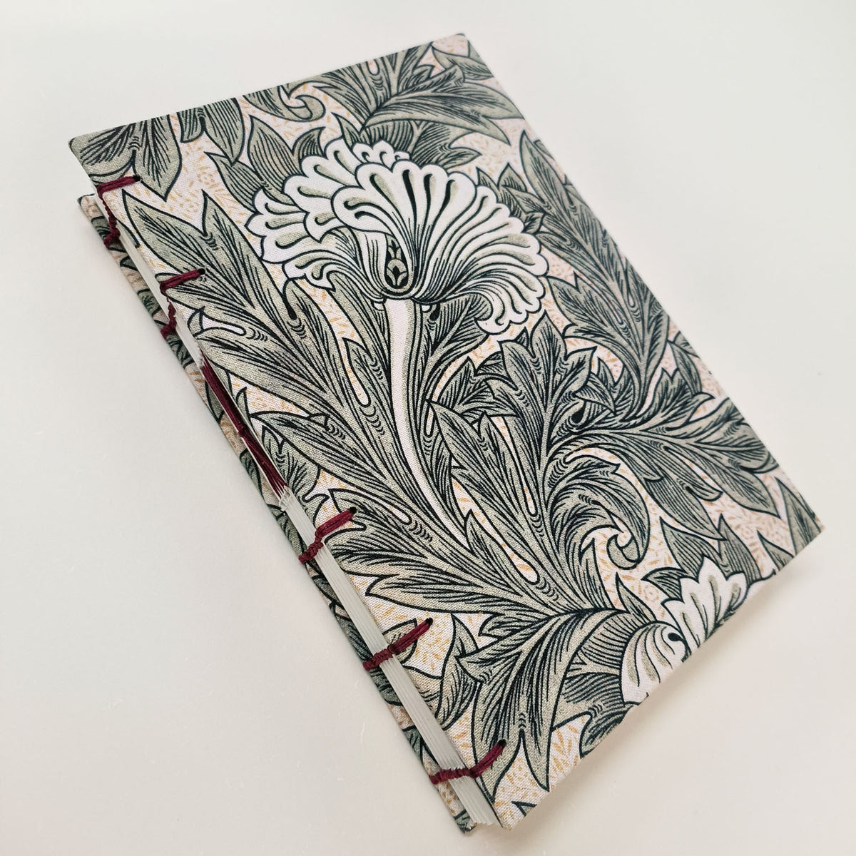 Acanthus by William Morris / A5 lined