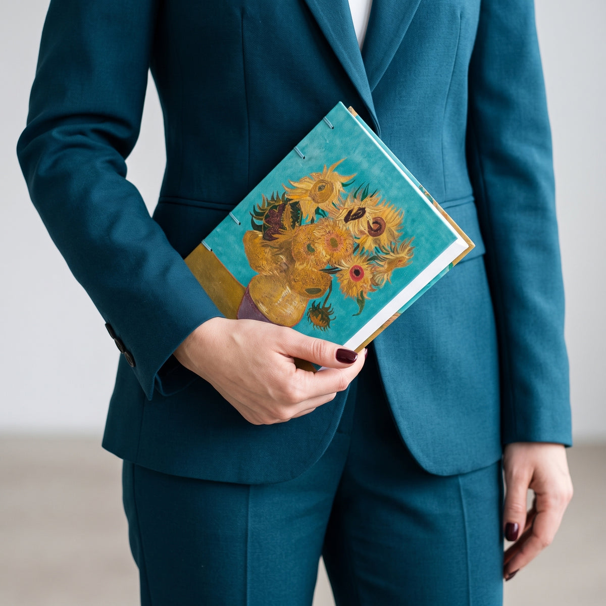 Vase with Twelve Sunflowers by Vincent van Gogh / A5 lined